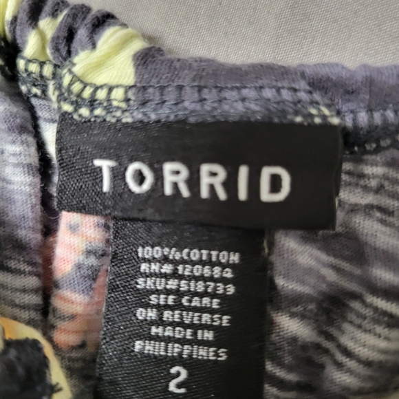 Torrid Floral Strappy Key Hole Tie Spaghetti Strap Tank Top Womans 2X - Picture 3 of 6